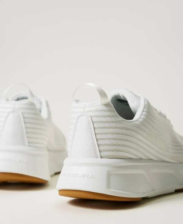 baskets_fessura_rayes_ave_3.webp Chaussures Plates | Baskets*TWINSET Milano Baskets Fessura Rayées Avec Logo Blanc