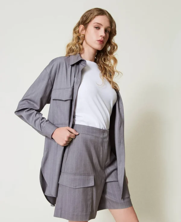 bermuda_ray_avec_poches_2.webp Shorts*TWINSET Milano Bermuda Rayé Avec Poches Gris Chiné Rayure Neige