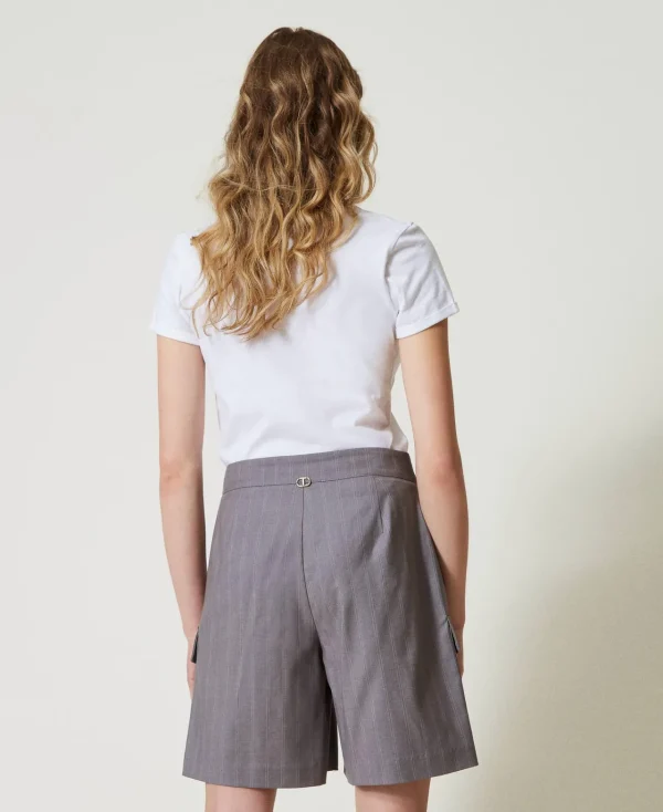 bermuda_ray_avec_poches_3.webp Shorts*TWINSET Milano Bermuda Rayé Avec Poches Gris Chiné Rayure Neige