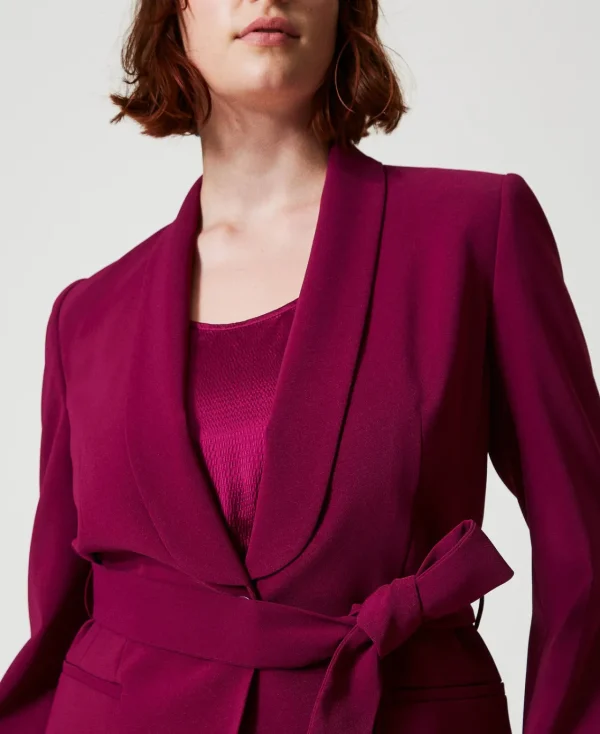 blazer_avec_ceinture_et_c_4.webp Blousons Et Doudounes | Blazers*TWINSET Milano Blazer Avec Ceinture Et Chaîne Oval T Violet « Prune Rouge »