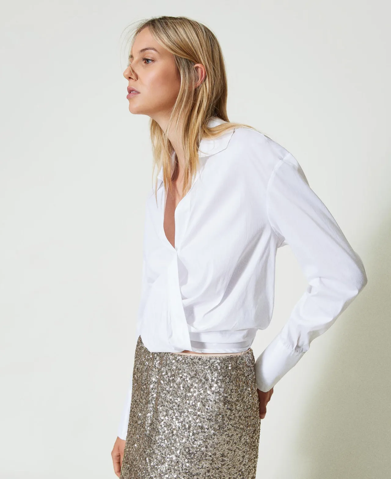 blouse_en_popeline_avec_f_0.webp Blouses Et Chemises*TWINSET Milano Blouse En Popeline Avec Finition Croisée Blanc