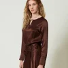 blouse_en_satin_avec_oval_0.webp Blouses Et Chemises*TWINSET Milano Blouse En Satin Avec Oval T Chocolat