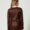 blouse_en_satin_avec_oval_3.webp Blouses Et Chemises*TWINSET Milano Blouse En Satin Avec Oval T Chocolat