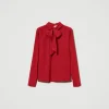 blouse_en_soie_mlange_ave_1.webp Blouses Et Chemises*TWINSET Milano Blouse En Soie Mélangée Avec Nœud Rouge Vénitien