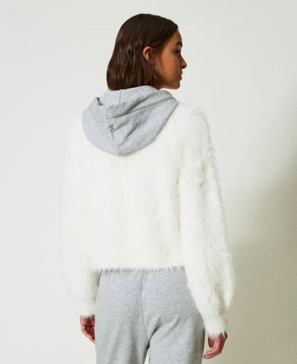 bomber_myfo_en_maille_ave_4.webp Blousons Et Doudounes*TWINSET Milano Bomber MYFO En Maille Avec Capuche Blanc Neige