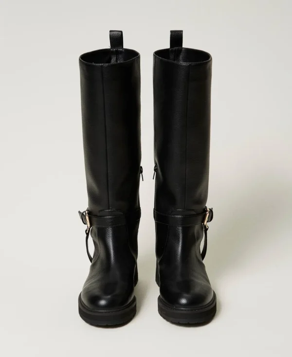 bottes_motardes_en_cuir_a_4.webp Chaussures Plates | Bottes Et Bottines*TWINSET Milano Bottes Motardes En Cuir Avec Oval T Noir