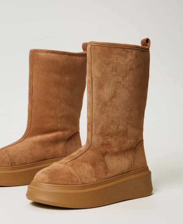 bottes_plateformes_rembou_2.webp Bottes Et Bottines | Chaussures Plates*TWINSET Milano Bottes Plateformes Rembourrées Caramel Camel