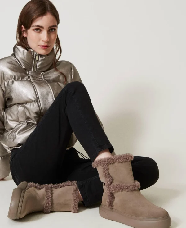 Chaussures Plates | Bottes Et Bottines*TWINSET Milano Bottines Avec Détails En Fausse Fourrure Beige Taupe