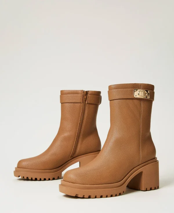Chaussures À Talons | Bottes Et Bottines*TWINSET Milano Bottines Avec Plaquette Siglée Chocolate Malt