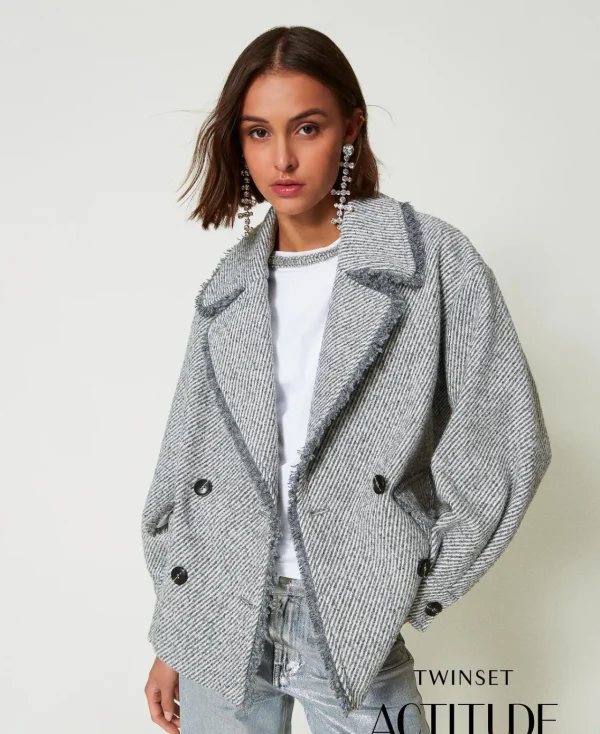 caban_crois_en_drap_bicol_0.webp Blousons Et Doudounes*TWINSET Milano Caban Croisé En Drap Bicolore Bicolore Gris Fumée/Blanc