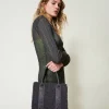 cabas_en_fausse_fourrure__1.webp Cabas | Sacs Porté Épaule*TWINSET Milano Cabas En Fausse Fourrure Effet Furry Gris « Blackened Pearl »