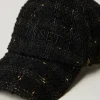 casquette_de_baseball_en__2-1.webp Chapeaux*TWINSET Milano Casquette De Baseball En Tissu Bouclé Avec Logo Bouclé Noir/Or