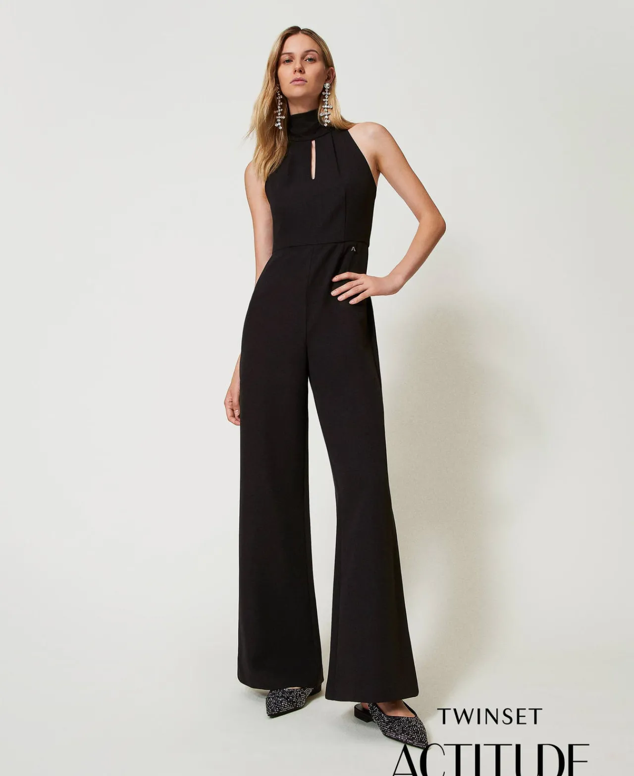 combinaison_avec_encolure_0.webp Combinaisons | Robes De Cérémonie*TWINSET Milano Combinaison Avec Encolure Américaine En Crêpe Cady Noir