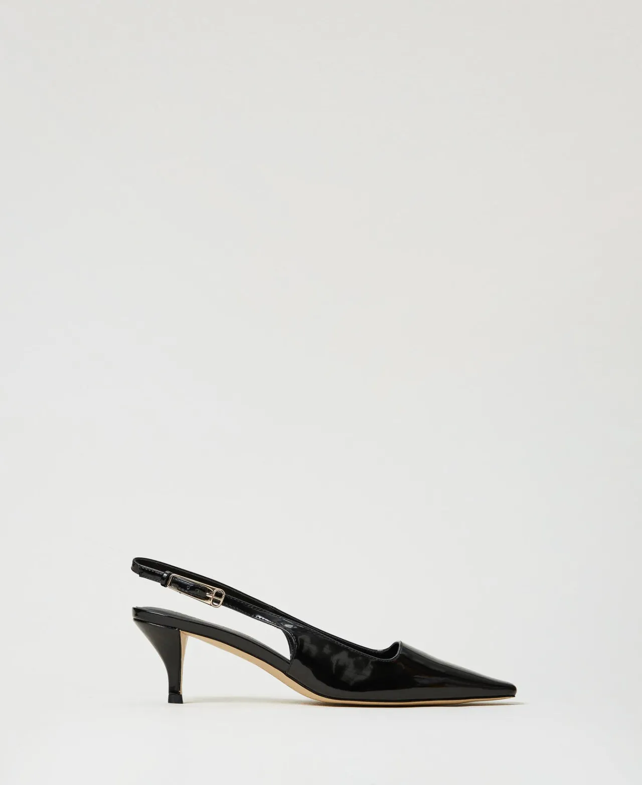 escarpins_slingbacks_vern_0-1.webp Chaussures À Talons | Escarpins Et Sandales*TWINSET Milano Escarpins Slingbacks Vernis Noir