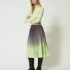 jupe_en_crpe_georgette_pl_2.webp Jupes*TWINSET Milano Jupe En Crêpe Georgette Plissé Imprimé Bicolore Gris « Blackened Pearl »/Vert « Soft Lime »