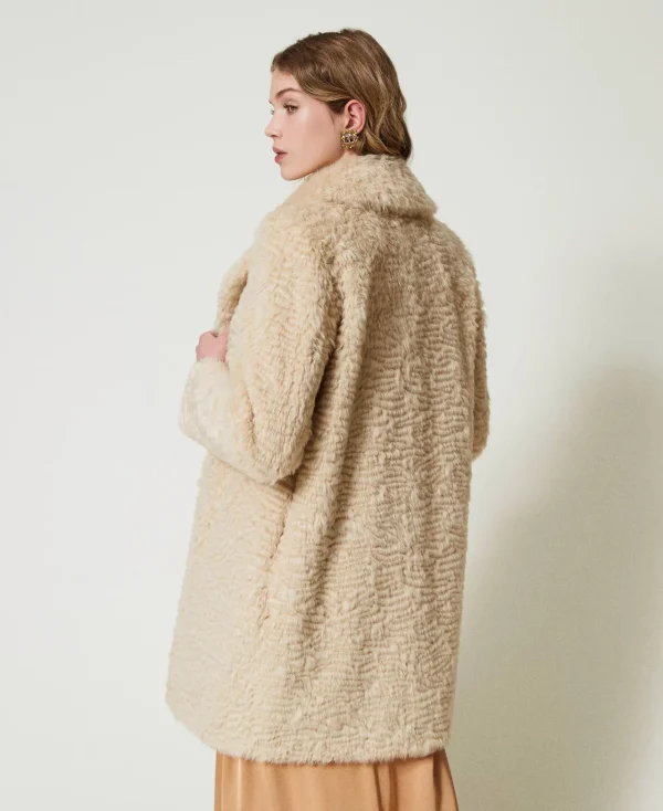 manteau_milong_en_fausse__3.webp Manteaux Et Trenchs*TWINSET Milano Manteau Mi-long En Fausse Fourrure Ivoire