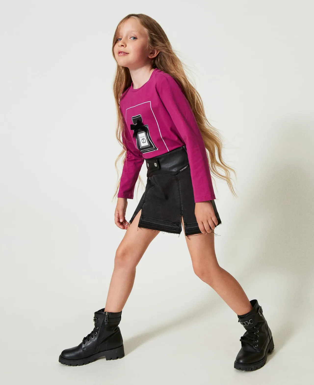 minijupe_en_jean_avec_fen_0.webp Jupes*TWINSET Milano Mini-jupe En Jean Avec Fentes Denim Noir Usé