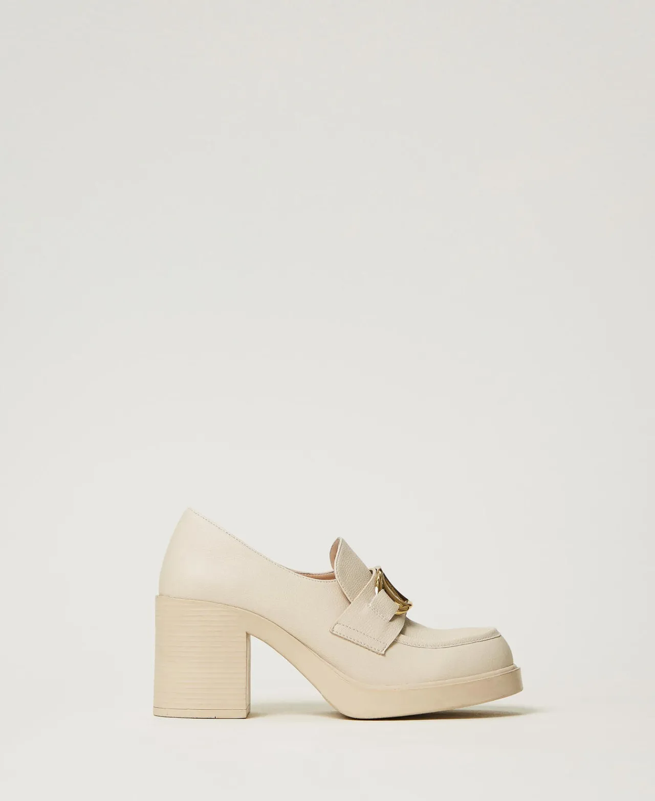 mocassins__talon_avec_bar_0.webp Chaussures À Talons | Escarpins Et Sandales*TWINSET Milano Mocassins à Talon Avec Barrette Oval T Blanc « Old White »