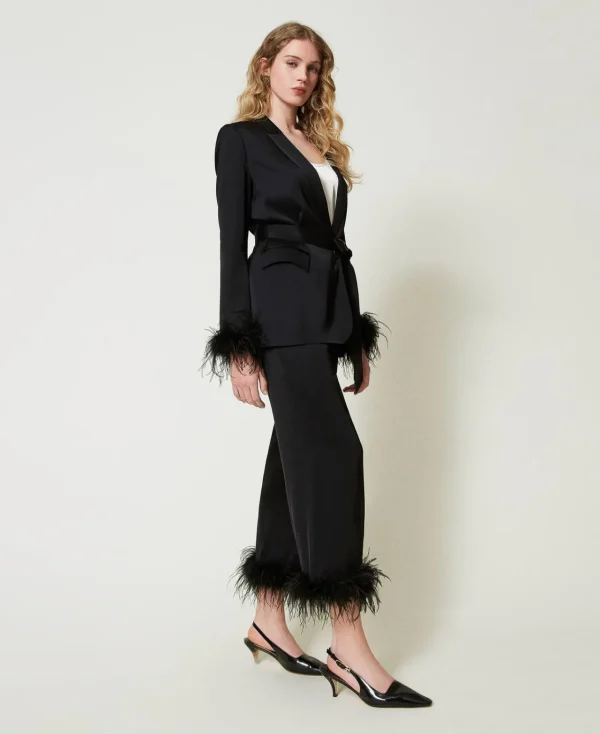 pantalon_en_satin_avec_pl_2.webp Pantalons Élégants | Pantalons Droits Et Cigarette*TWINSET Milano Pantalon En Satin Avec Plumes Noir
