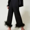 pantalon_en_satin_avec_pl_4.webp Pantalons Élégants | Pantalons Droits Et Cigarette*TWINSET Milano Pantalon En Satin Avec Plumes Noir