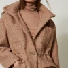 parka_en_drap_fronc_4.webp Manteaux Et Trenchs*TWINSET Milano Parka En Drap Froncé Marron « Beaver »