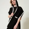 poncho_en_maille_avec_poc_2.webp Ponchos*TWINSET Milano Poncho En Maille Avec Poches Noir