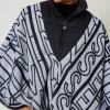 poncho_jacquard_avec_logo_4.webp Ponchos*TWINSET Milano Poncho Jacquard Avec Logo Noir