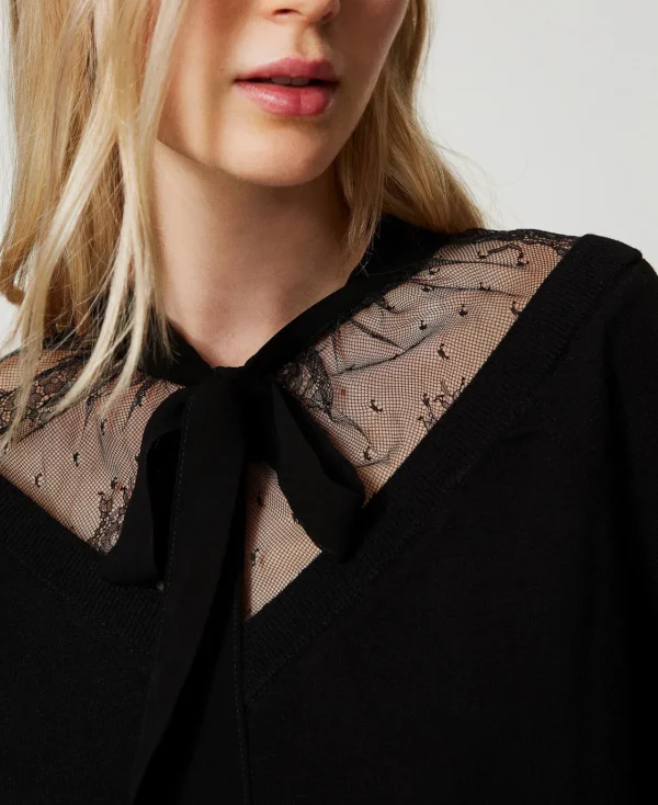 pull_avec_dentelle_et_nud_4.webp Pulls Et Cardigans*TWINSET Milano Pull Avec Dentelle Et Nœud Noir