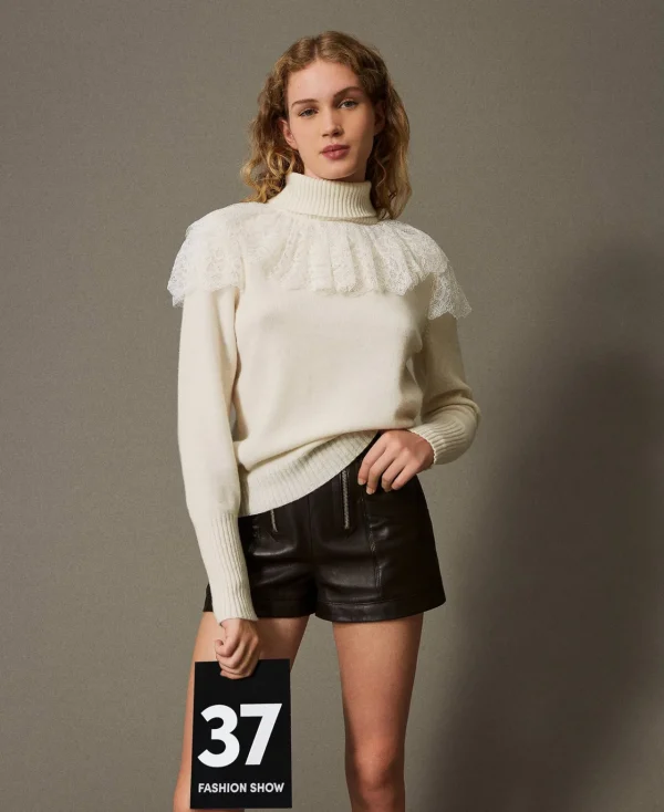 pull_col_roul_en_laine_et_0.webp Pulls Et Cardigans*TWINSET Milano Pull Col Roulé En Laine Et Cachemire Blanc « Old White »