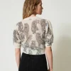pull_cropped_en_mlange_de_4.webp Pulls Et Cardigans*TWINSET Milano Pull Cropped En Mélange De Laine Et Mohair Imprimé Jaguars Noir/Blanc Neige