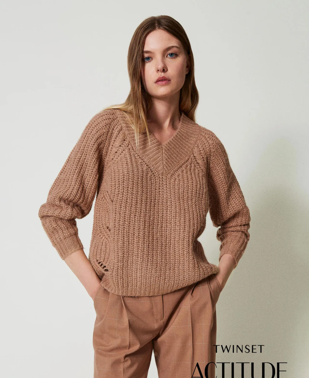 pull_ctel_avec_torsades_0.webp Pulls Et Cardigans*TWINSET Milano Pull Côtelé Avec Torsades Marron « Beaver »