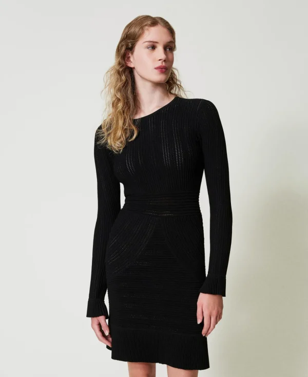 robe_courte_en_maille_ave_0-1.webp Robes En Maille | Robes Courtes*TWINSET Milano Robe Courte En Maille Avec Mélange De Points Noir