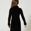 robe_courte_en_maille_eff_3.webp Robes*TWINSET Milano Robe Courte En Maille Effet Fourrure Noir