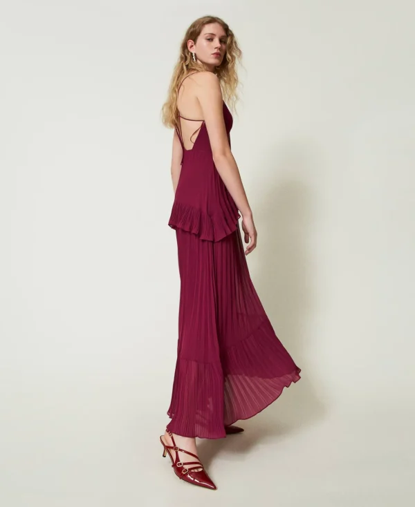 robe_longue_en_crpe_georg_3-1.webp Robes De Cérémonie | Robes Élégantes*TWINSET Milano Robe Longue En Crêpe Georgette Plissé Violet « Prune Rouge »