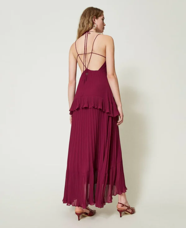 robe_longue_en_crpe_georg_4-1.webp Robes De Cérémonie | Robes Élégantes*TWINSET Milano Robe Longue En Crêpe Georgette Plissé Violet « Prune Rouge »
