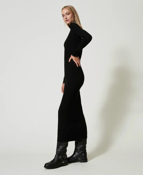 robe_longue_en_maille_ave_3.webp Robes En Maille | Robes Longues*TWINSET Milano Robe Longue En Maille Avec Ajour Noir
