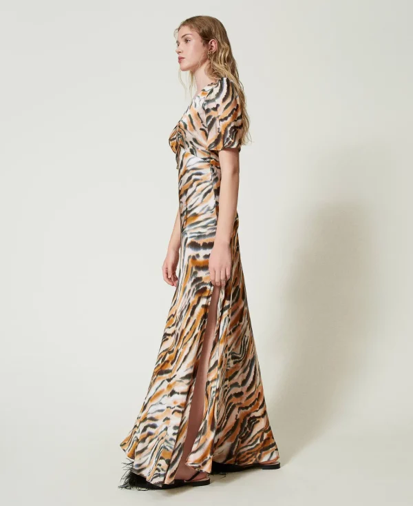 robe_longue_en_satin_anim_0.webp Robes De Cérémonie | Robes Élégantes*TWINSET Milano Robe Longue En Satin Animalier Imprimé Tigre Orange « Tanné »/Noir