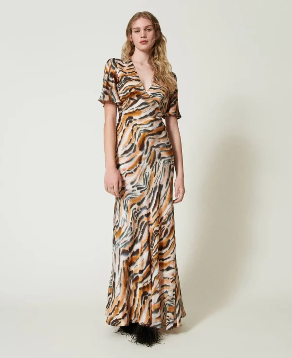 robe_longue_en_satin_anim_2.webp Robes De Cérémonie | Robes Élégantes*TWINSET Milano Robe Longue En Satin Animalier Imprimé Tigre Orange « Tanné »/Noir