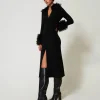 robecardigan_longue_en_la_2.webp Pulls Et Cardigans | Robes De Cérémonie*TWINSET Milano Robe-cardigan Longue En Laine Mélangée Et Fausse Fourrure Noir