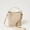 sac_seau_chelsea_en_cuir_2.webp Sacs Porté Épaule | Sacs À Bandoulière*TWINSET Milano Sac Seau «Chelsea» En Cuir Sable