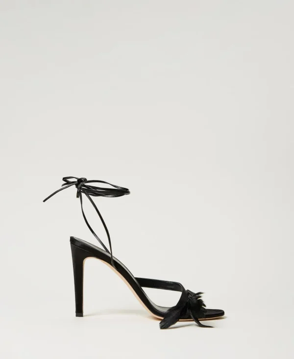 sandales_avec_lacets_et_p_1.webp Chaussures À Talons | Escarpins Et Sandales*TWINSET Milano Sandales Avec Lacets Et Plumes Noir