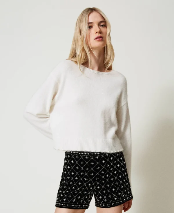short_en_velours_brod_0.webp Pantalons Élégants | Shorts*TWINSET Milano Short En Velours Brodé Noir