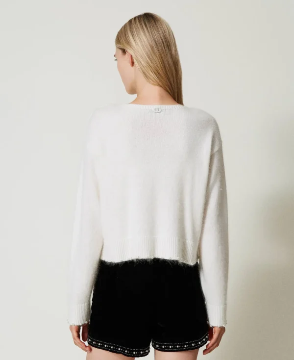 short_en_velours_brod_3.webp Pantalons Élégants | Shorts*TWINSET Milano Short En Velours Brodé Noir
