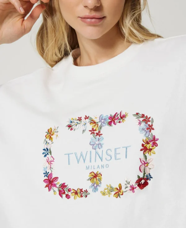 sweatshirt_avec_logo_oval_4.webp Sweat-Shirts*TWINSET Milano Sweat-shirt Avec Logo Oval T Floral Blanc Antique White