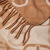 tole_en_drap_jacquard_ave_2.webp Écharpes*TWINSET Milano Étole En Drap Jacquard Avec Oval T Jacquard Oval T Marron « Sandy Brown »