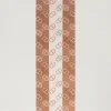tole_en_drap_jacquard_ave_3.webp Écharpes*TWINSET Milano Étole En Drap Jacquard Avec Oval T Jacquard Oval T Marron « Sandy Brown »