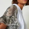 T-Shirts Et Tops*TWINSET Milano T-shirt Avec Manches Ornées D’un Imprimé Serpent Bicolore Blanc « Papers »/Imprimé Soft Serpent