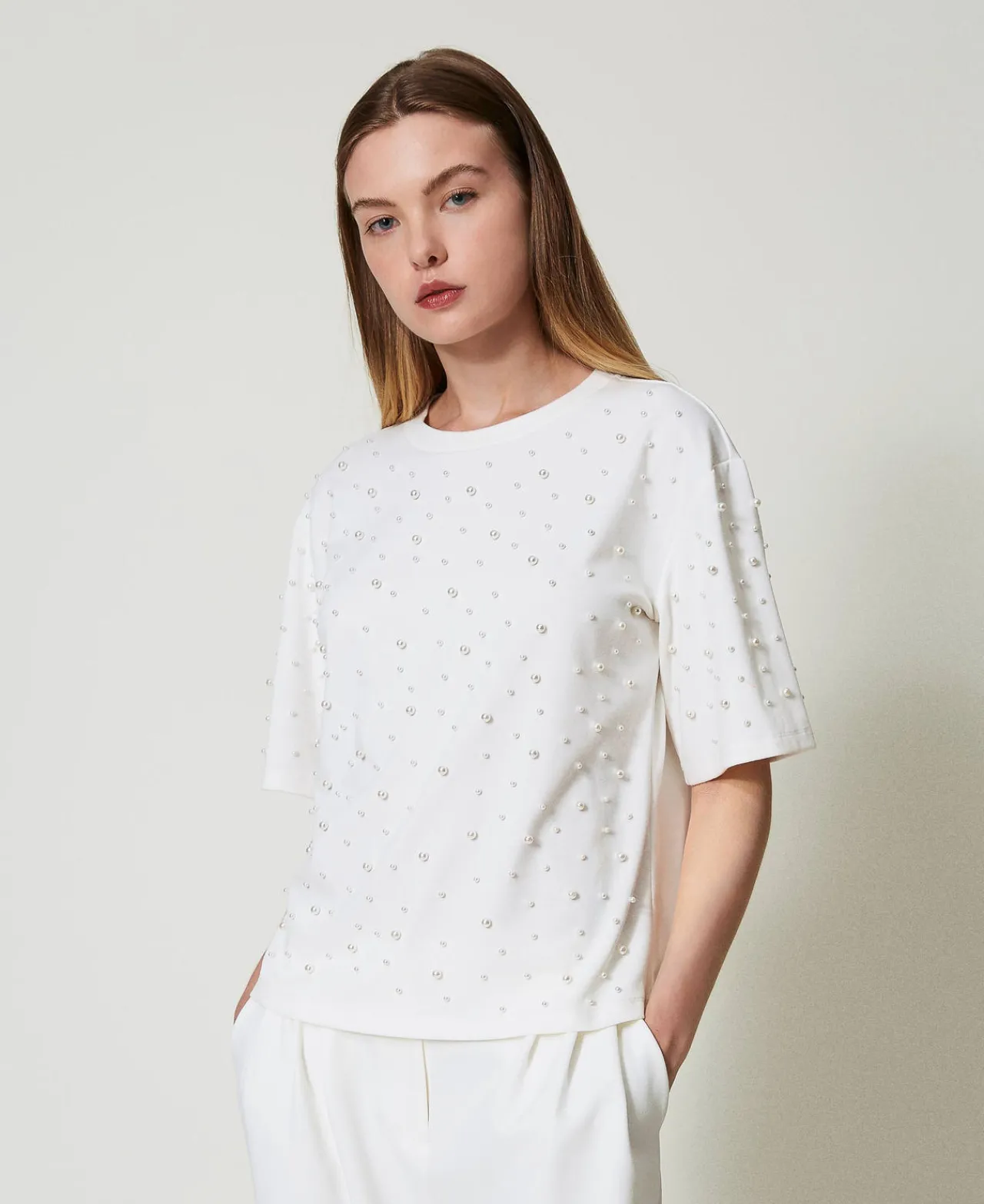 tshirt_avec_perles_0.webp T-Shirts Et Tops*TWINSET Milano T-shirt Avec Perles Blanc Antique White